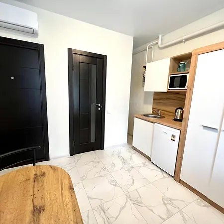 Osapart In A Complex Semycvit 6 דירה לבוב